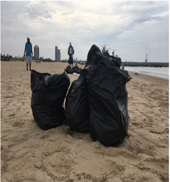 Partnership with GIVANAS Foundation for a beach clean-up Exercise